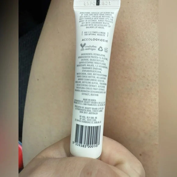 💚 2/$30 Aceology PASSIONFRUIT REFINING LIP SCRUB - Picture 5 of 5